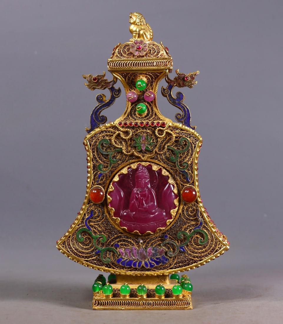 An Exquisite Gilt Bronze Inlaid Gems Figure Pattern Double-Ears Vase (1 of 9)