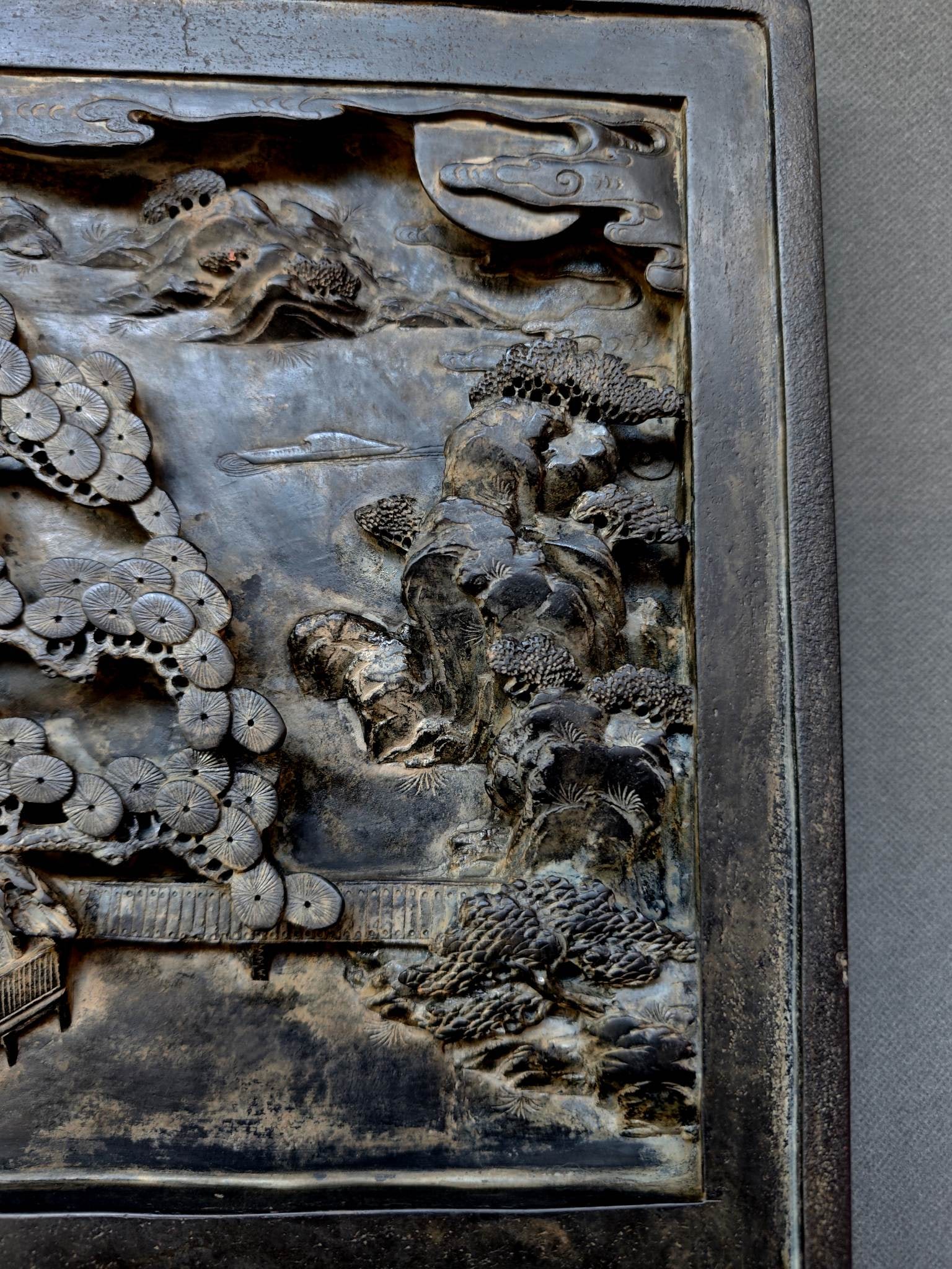 An Exquisite Pine and Crane Pattern Landscape Pattern Inkstone - 5