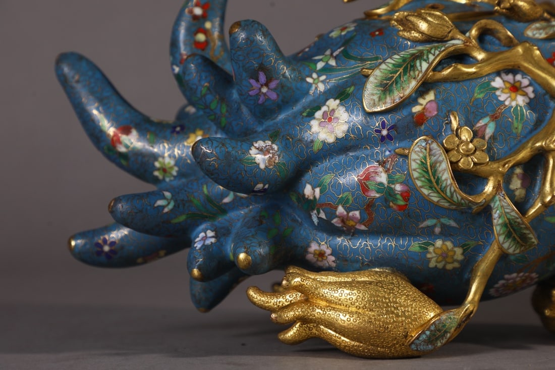 An Exquisite Cloisonne Flower and Fruit Pattern Bergamot-Shaped Censer - 9