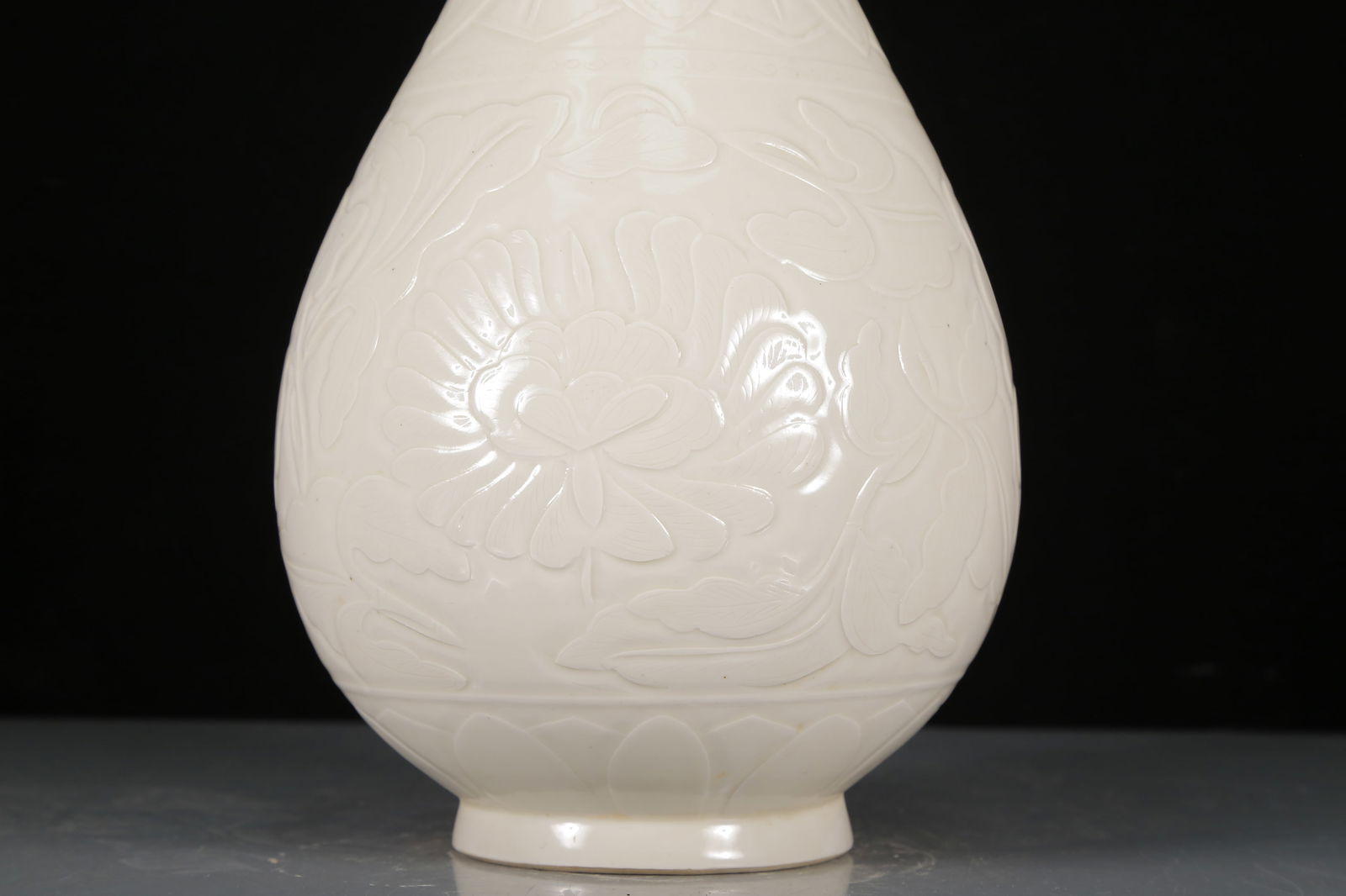 A Exquisite Ding yao Flower Pattern Vase - 4