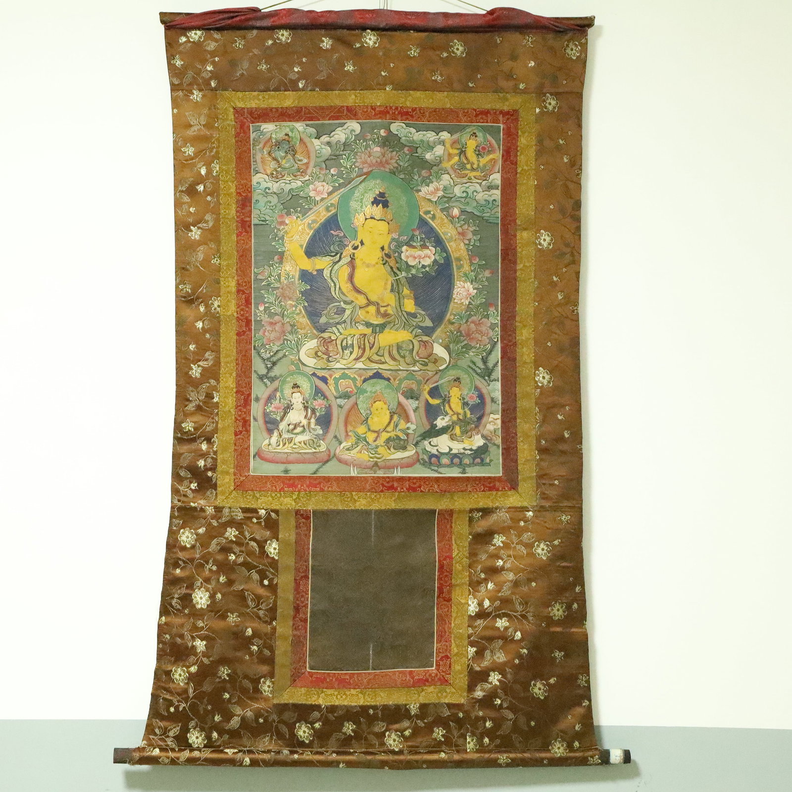 An Exquisite Brocade Painted Color Statue of Manjusri Tangka (1 of 11)