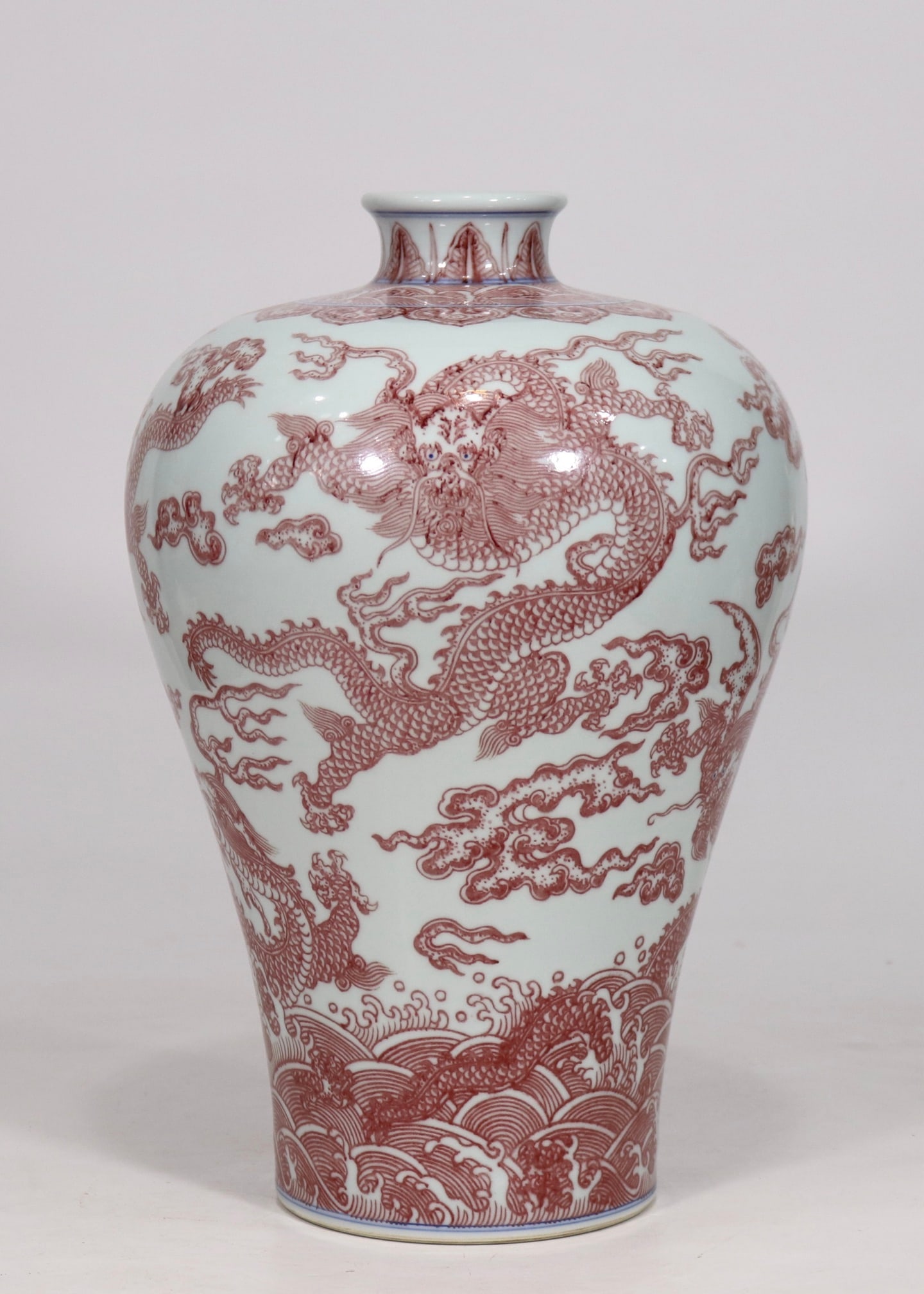An Exquisite Underglaze-Red Seawater Pattern Dragon Pattern Vase (1 of 9)