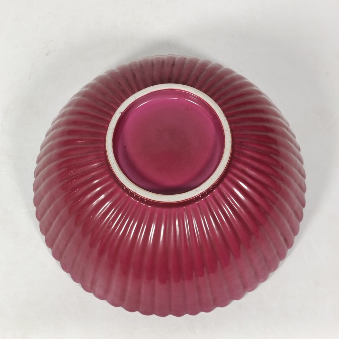 An Exquisite Ruby Red-Glazed Bowl - 6