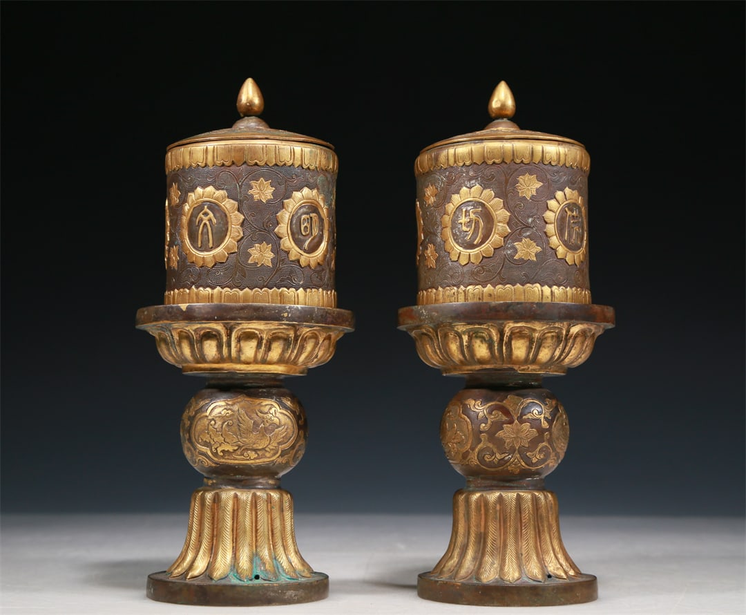 A Brilliant Pair Of Gilt-Bronze Silver 'Phoenix& Flower' Jars With Inscriptions (1 of 9)