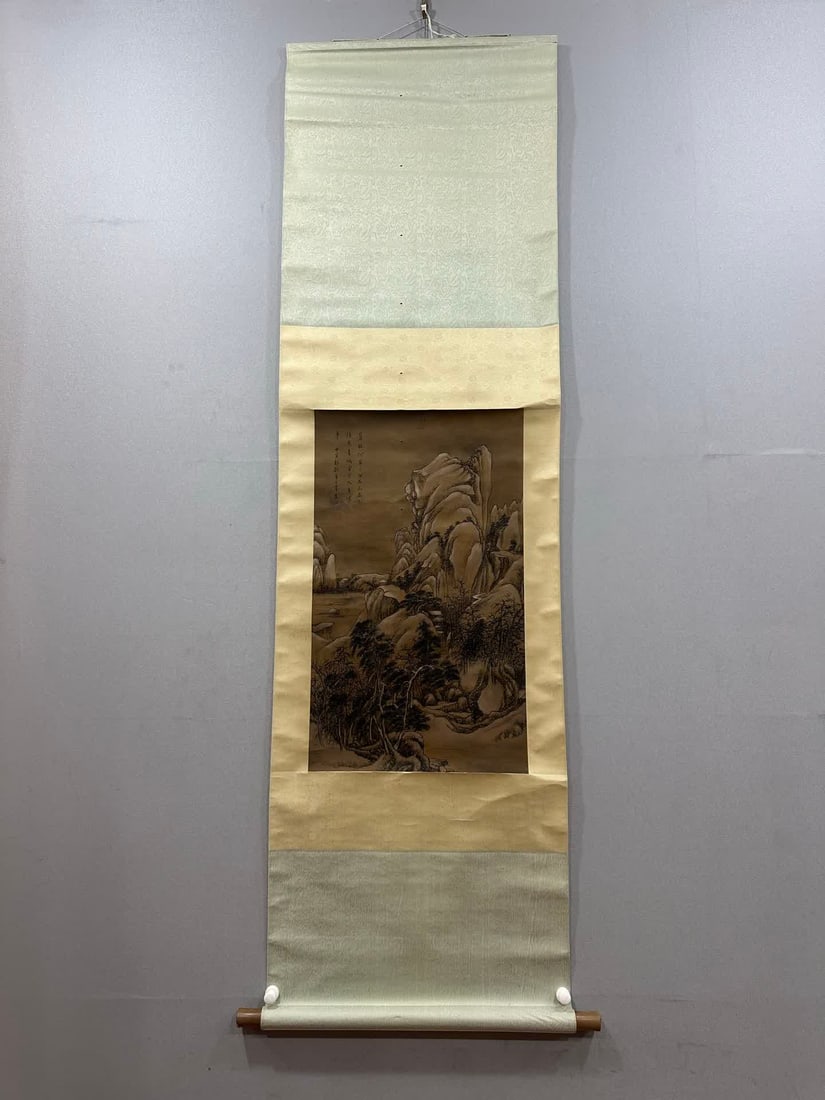 A picture of Dong Qichang's white stone in the forest (1 of 9)