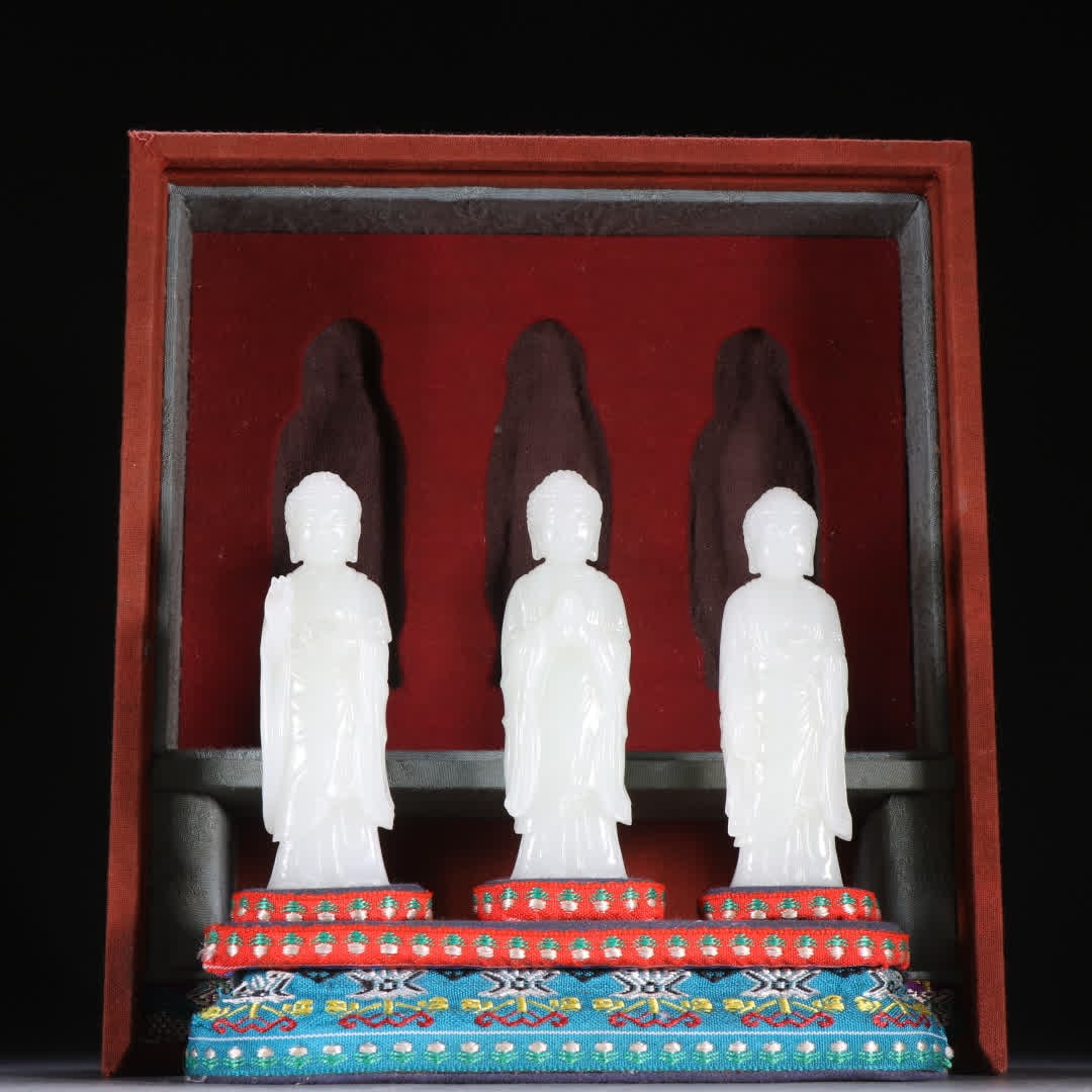 A set of Qing Dynasty Hetian Jade III Buddha: Qing Dynasty Hetian Jade III Buddha set SIZE: H: 9.4cm W: 2.7cm Single W: 82.3g (The Dimensions Of All Batches Are Manually Measured.If You Need More Detailed Information, Please Contact Our Customer