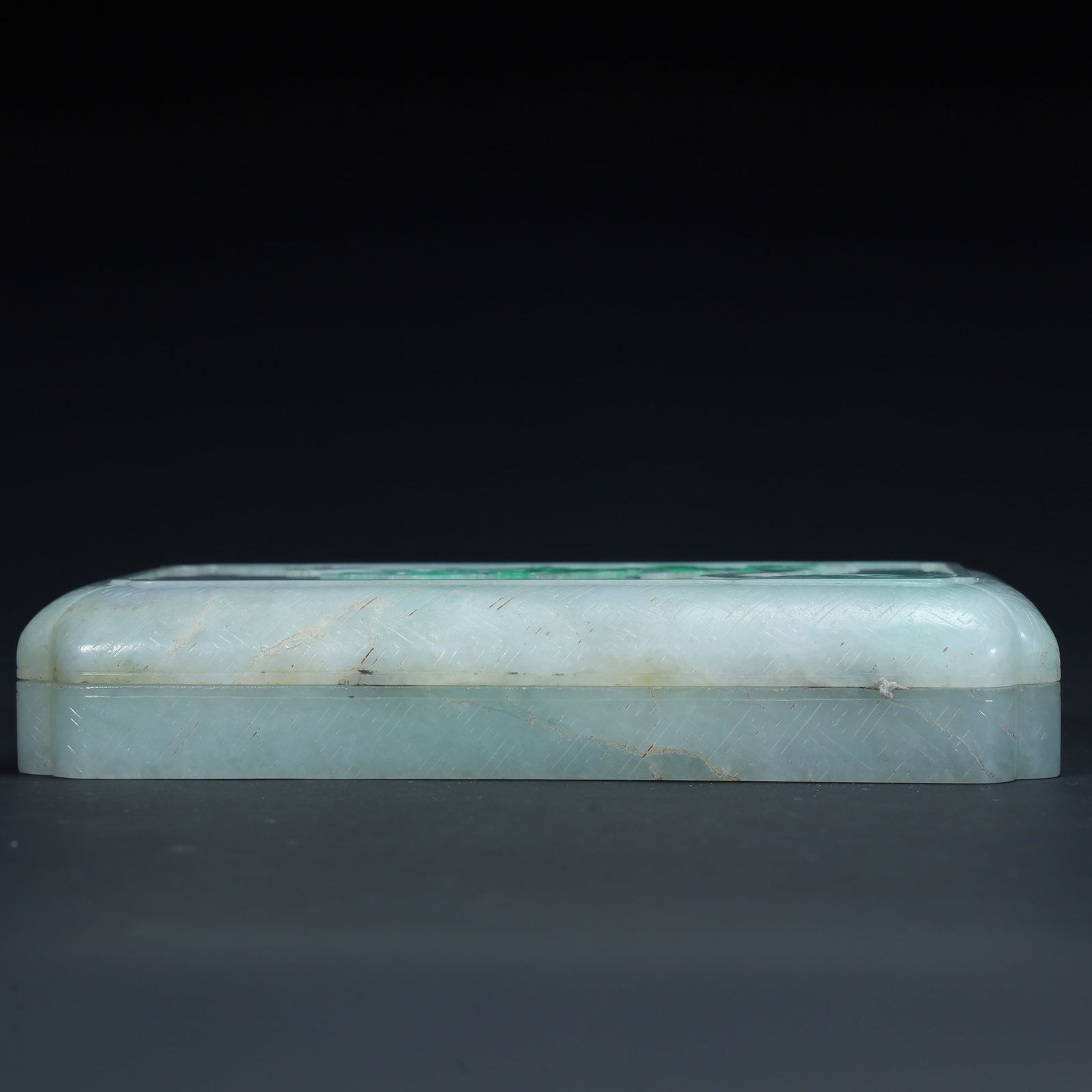 A piece of Qing Dynasty jade "happy eyebrows" pattern cover box, (1 of 11)