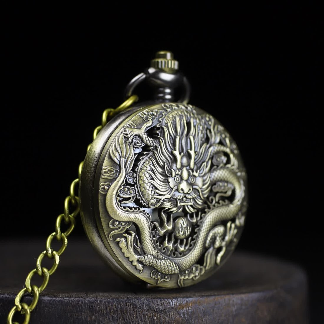 A retro pocket watch of the late Qing Dynasty (1 of 9)