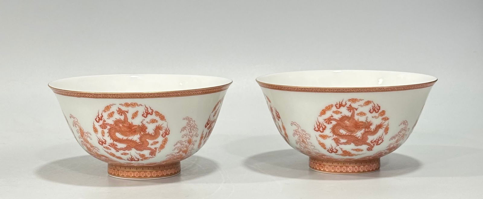 A pair of clear and long alum red seawater dragon pattern bowls (1 of 9)