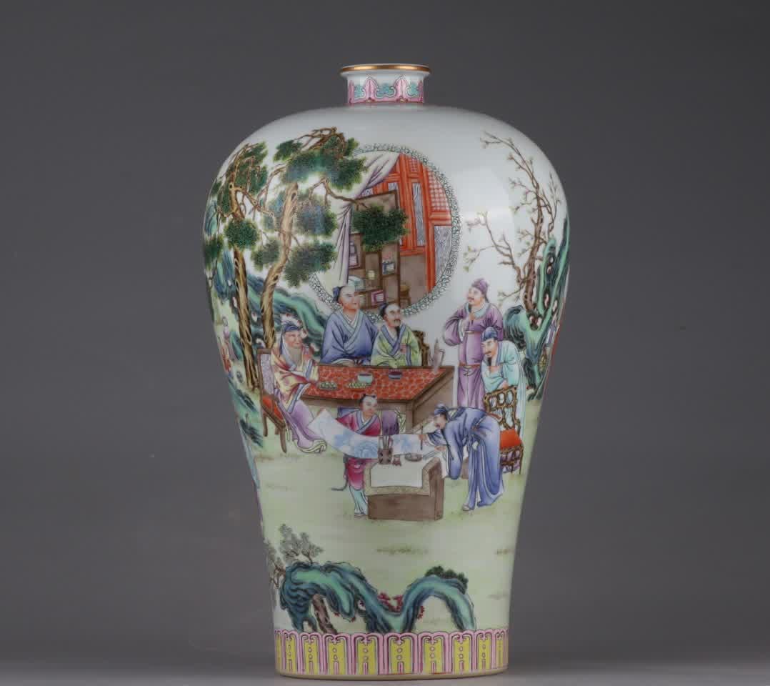 A story plum vase of Qing Yongzheng pastel gilded character picture (1 of 9)
