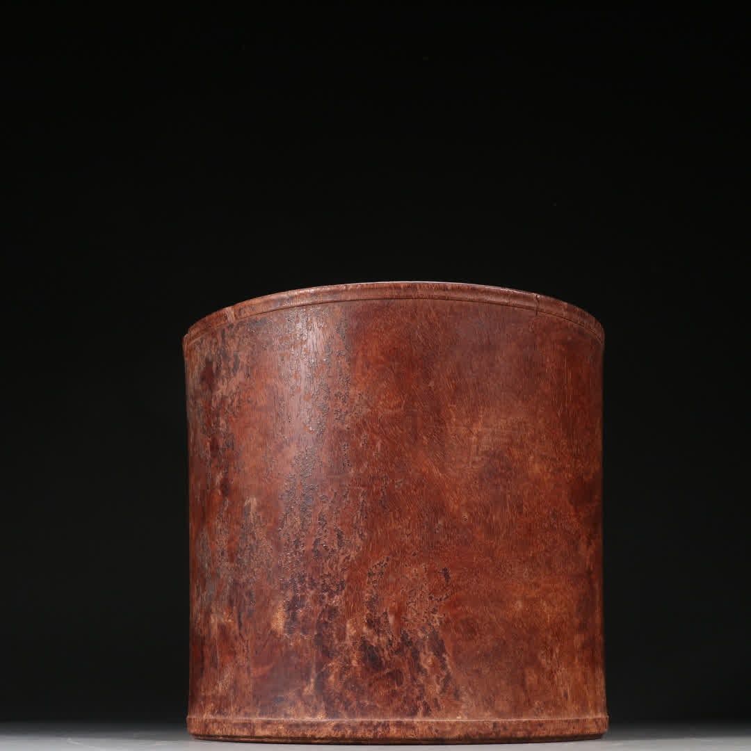 A Huanghuali pen holder (1 of 9)