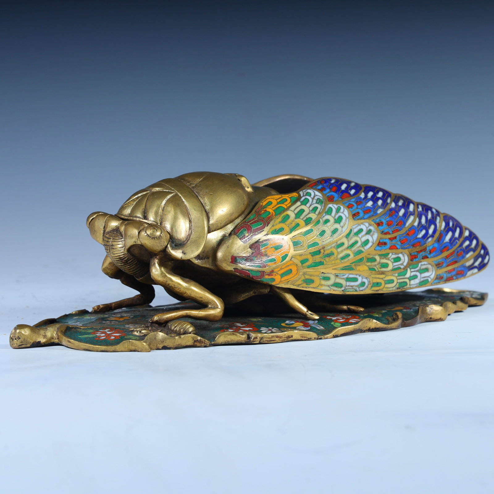 A Qing Dynasty cloisonné enamel "overnight fame" ornament (1 of 11)