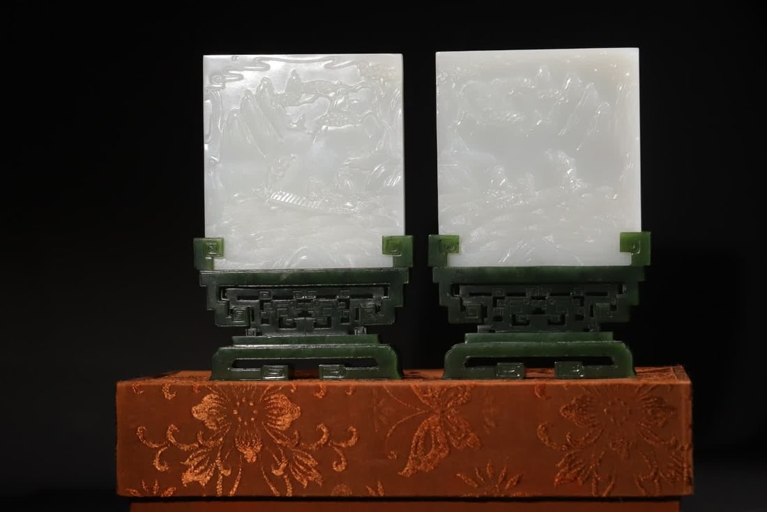 A pair of Qing Dynasty Gao Shi playing the piano and riding a boat with pictures and poems (1 of 12)