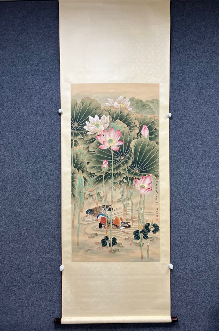 A picture of Chen Zhifo's mandarin ducks playing in the water (1 of 8)