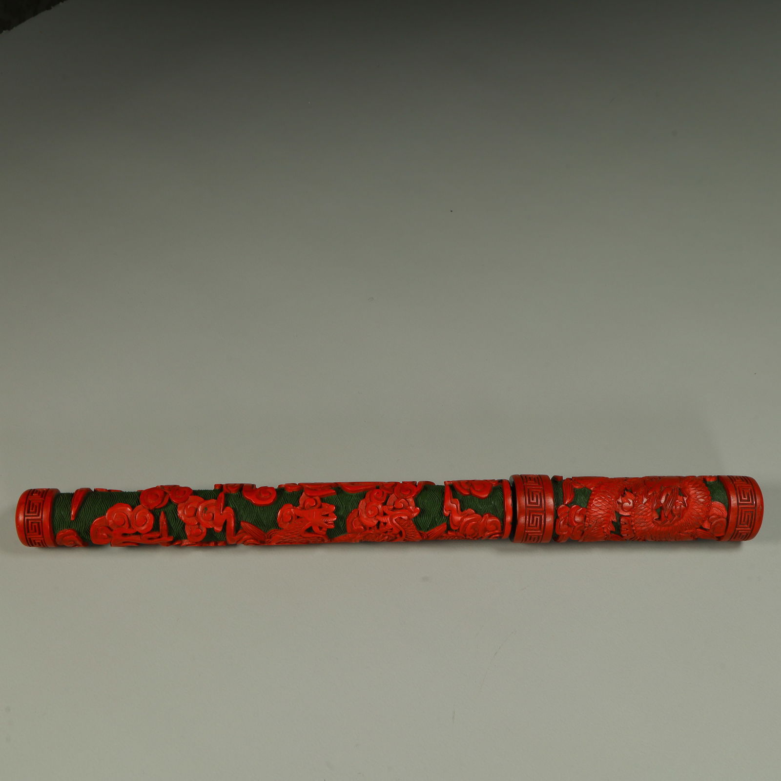 A red and green cloud dragon pattern brush - 3