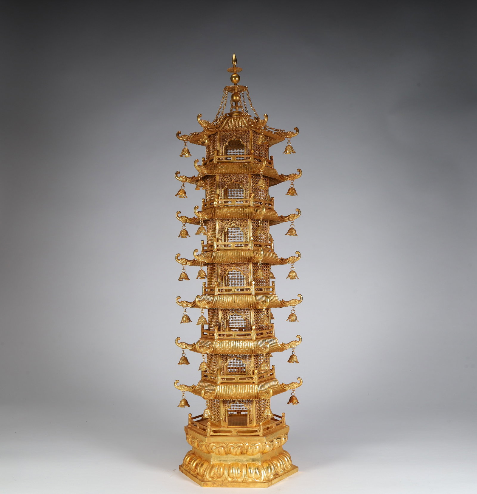 A gilded pagoda of the Qing Dynasty (1 of 10)