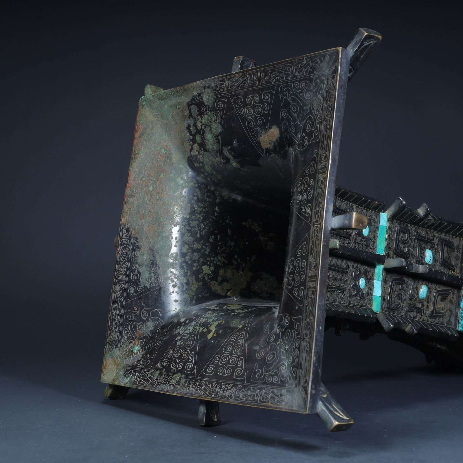 A copper sub-ugly square cup - 10