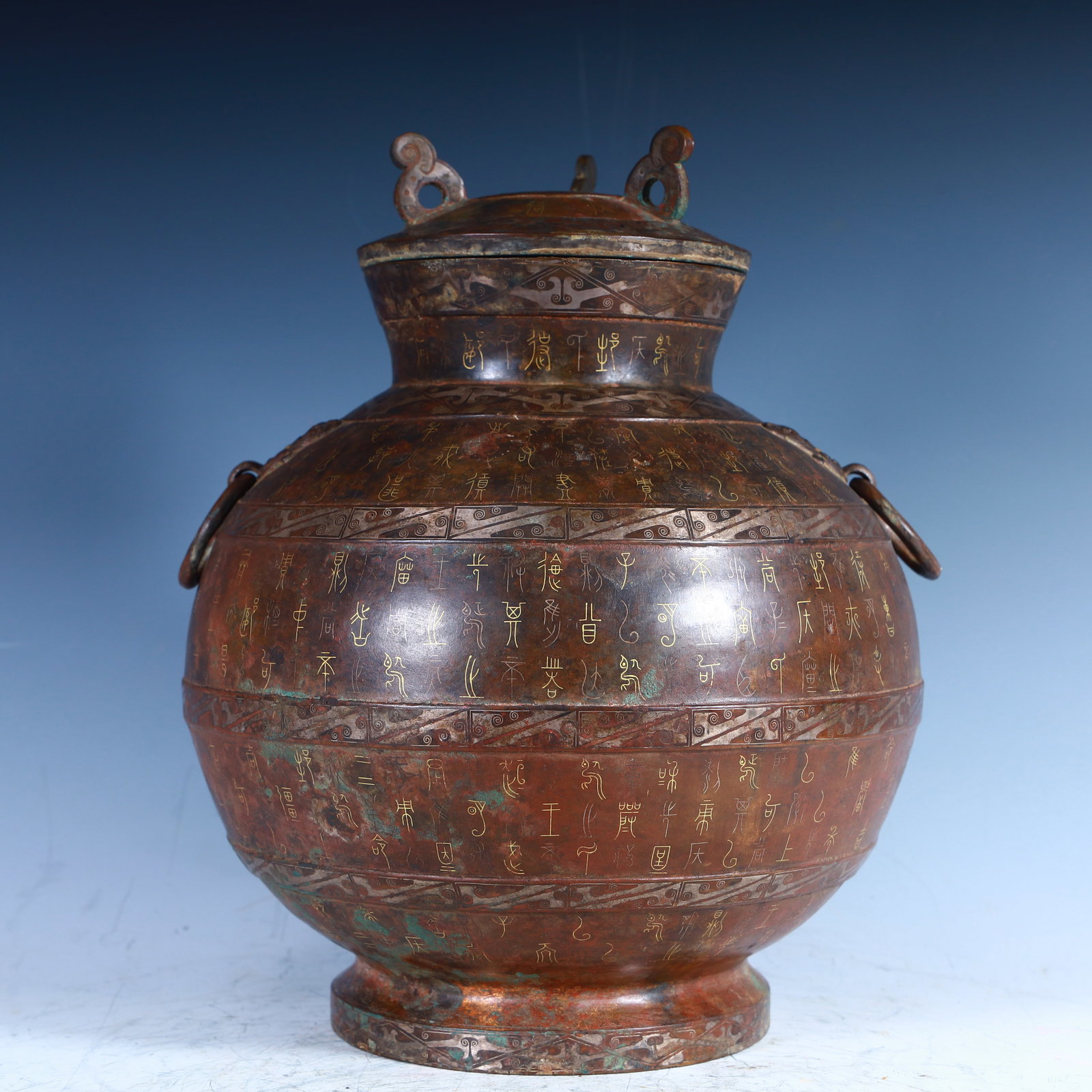 A bronze pot with wrong gold and silver inscriptions in the Warring States period (1 of 11)