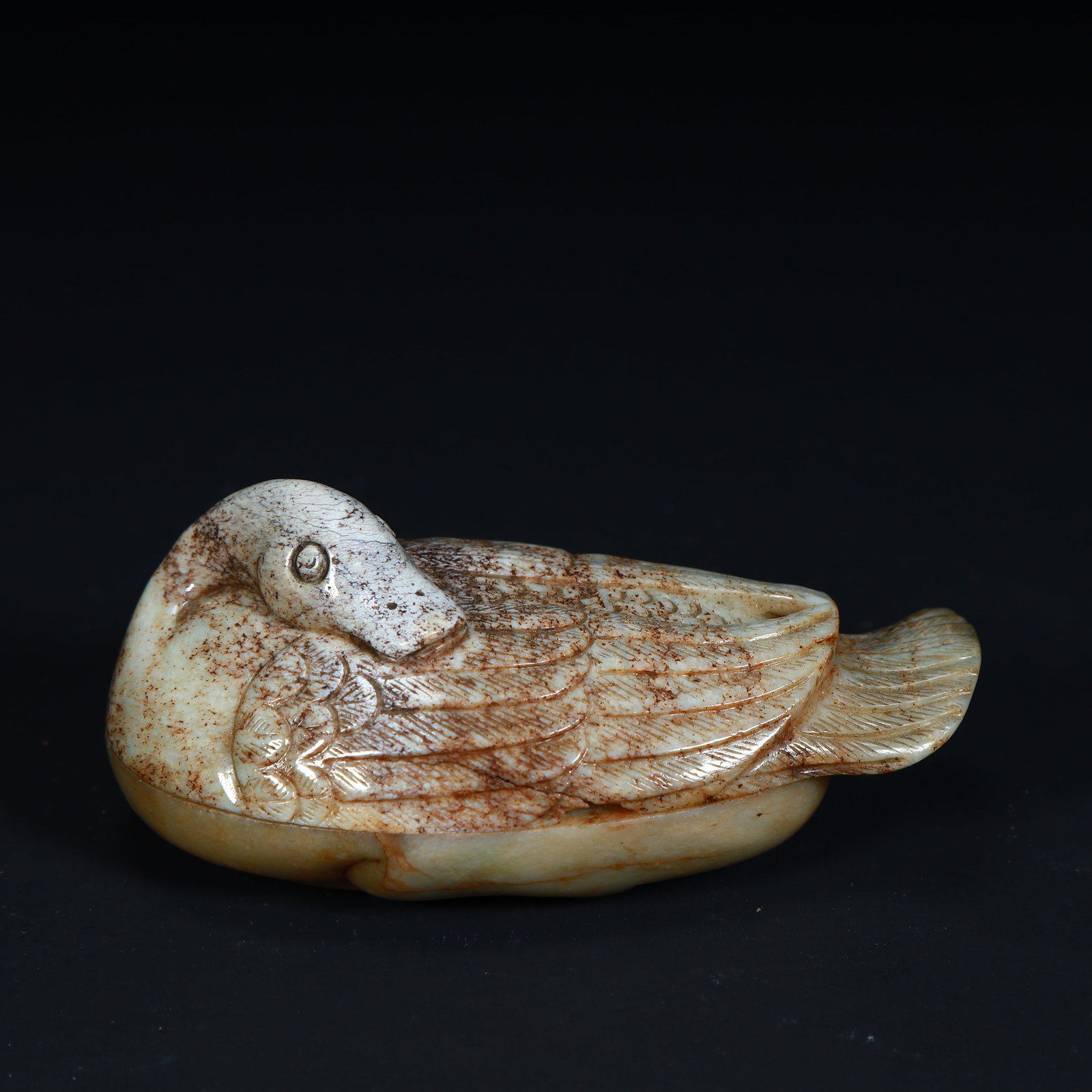 A piece of Song Dynasty Hetian jade is a duck-shaped water bowl (1 of 9)