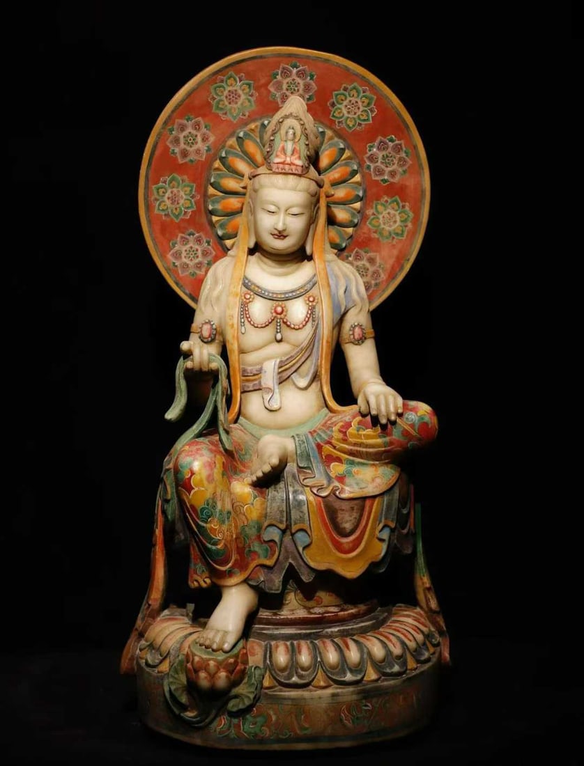 A piece of Tang Han white jade painted Guanyin: Tang Han white jade painting Guanyin craftsmanship is exquisite and solemn SIZE: H:92cm Base diameter 50cm (The Dimensions Of All Batches Are Manually Measured.If You Need More Detailed Information, P