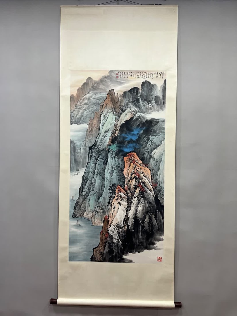 A picture of He Haixia's four-foot gorge river (1 of 9)