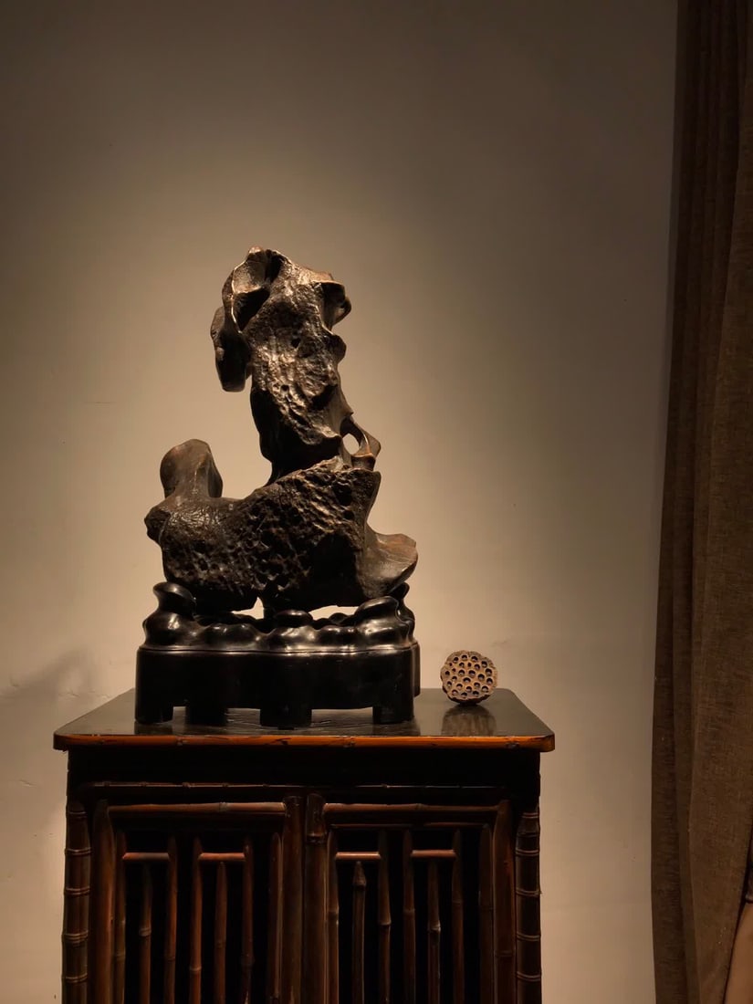 A Qing Dynasty Taihu Lake stone [Xiuyun] study ornament: Qing Dynasty Taihu Lake stone [Xiuyun] study ornament SIZE: H:62cm W:36cm T:22cm (The Dimensions Of All Batches Are Manually Measured.If You Need More Detailed Information, Please Contact Our Customer