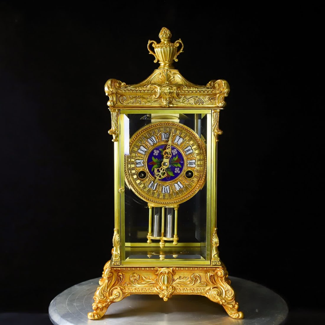 An eighteenth-century gilded enamel bell: Eighteenth-century gilded enamel colored four bright bells SIZE: L:22cm H:40cm W:19cm (The Dimensions Of All Batches Are Manually Measured.If You Need More Detailed Information, Please Contact Our Cus