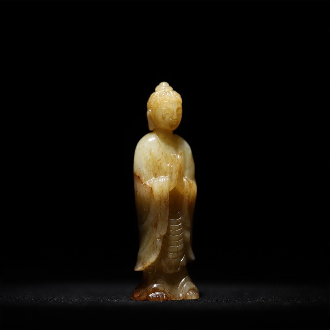 A Qing Dynasty Hetian jade seed material Buddha ornament: Qing Dynasty Hetian jade seed material standing Buddha ornament Size:H:11.3x3.7x2.5cm W:139.6g (The Dimensions Of All Batches Are Manually Measured.If You Need More Detailed Information, Please Contac