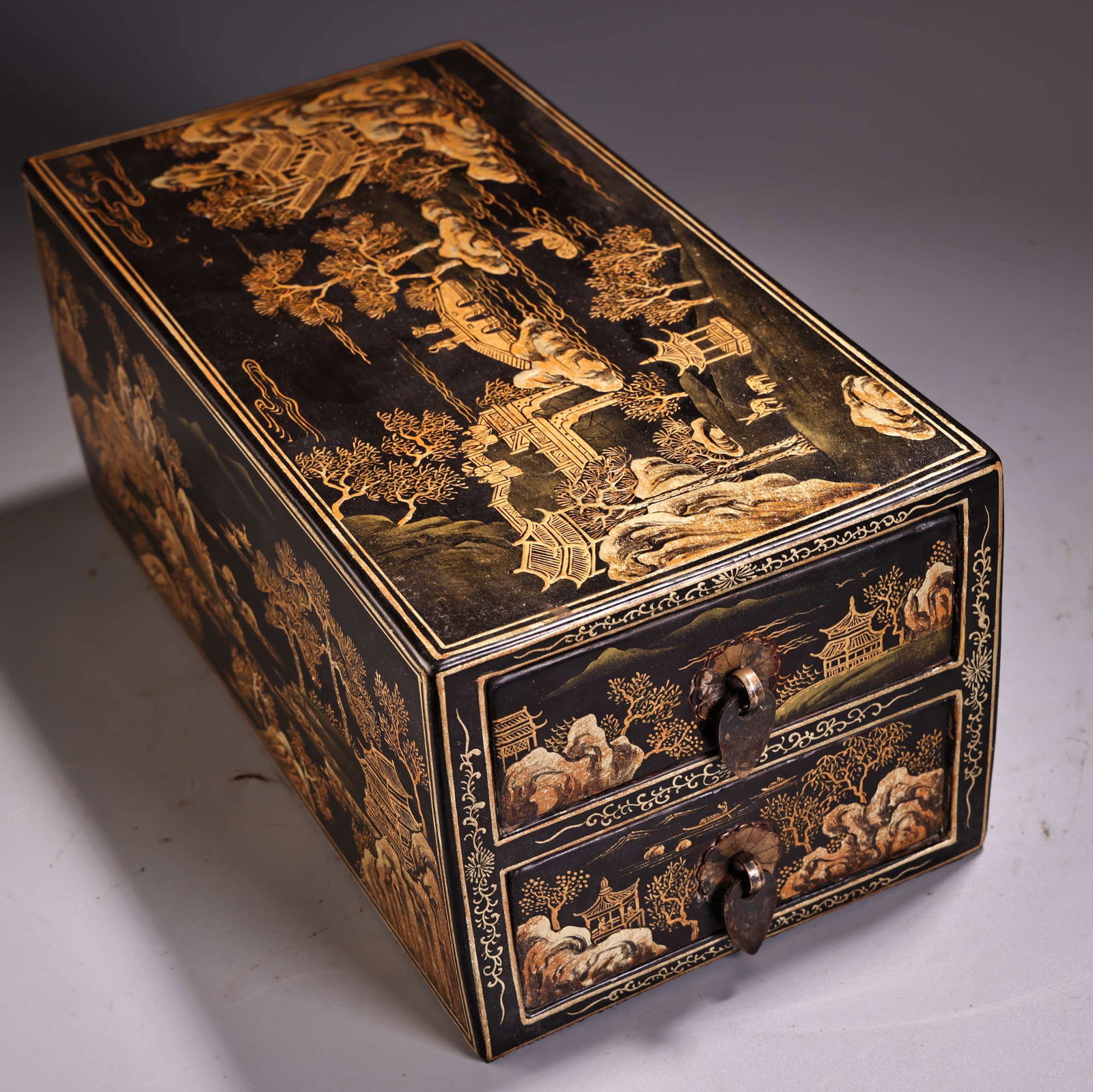 A beautiful wooden tire lacquered pure hand-painted wood painted gold drawer box (1 of 9)
