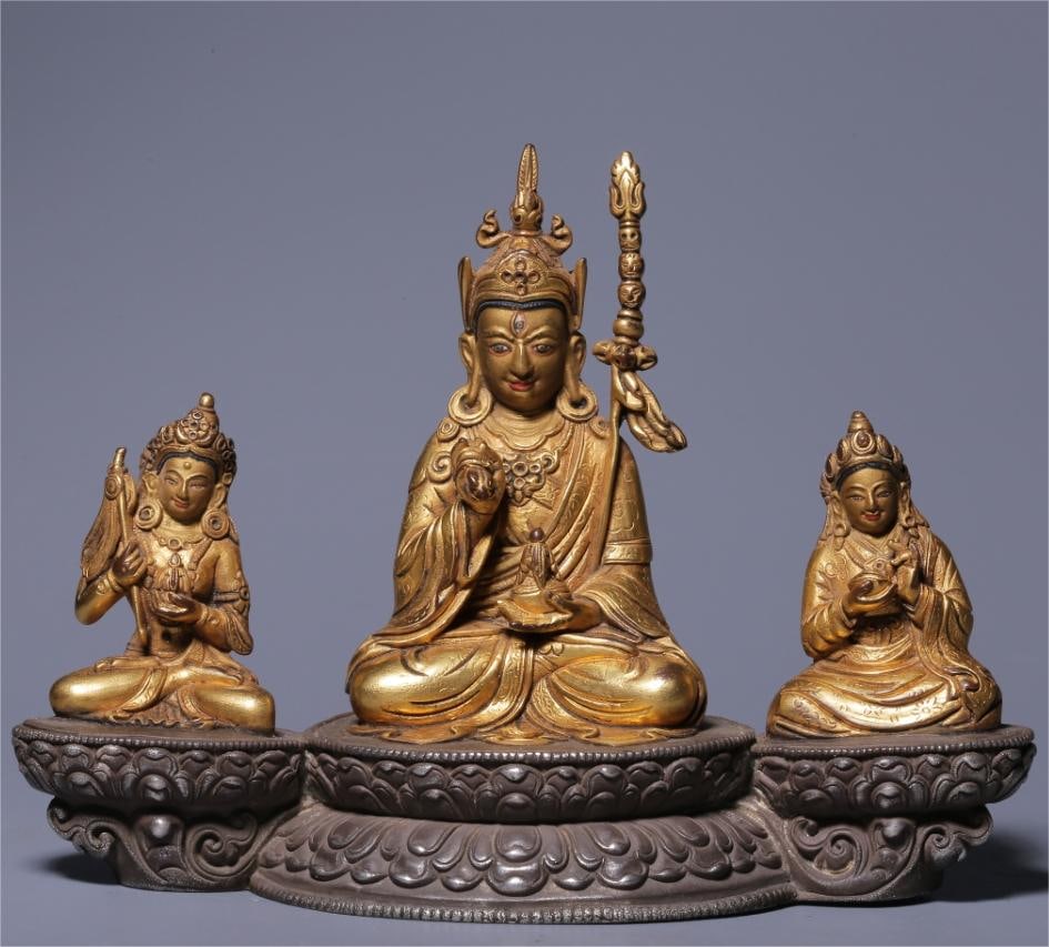 A bronze gilt lotus master of the Qing Dynasty (1 of 8)