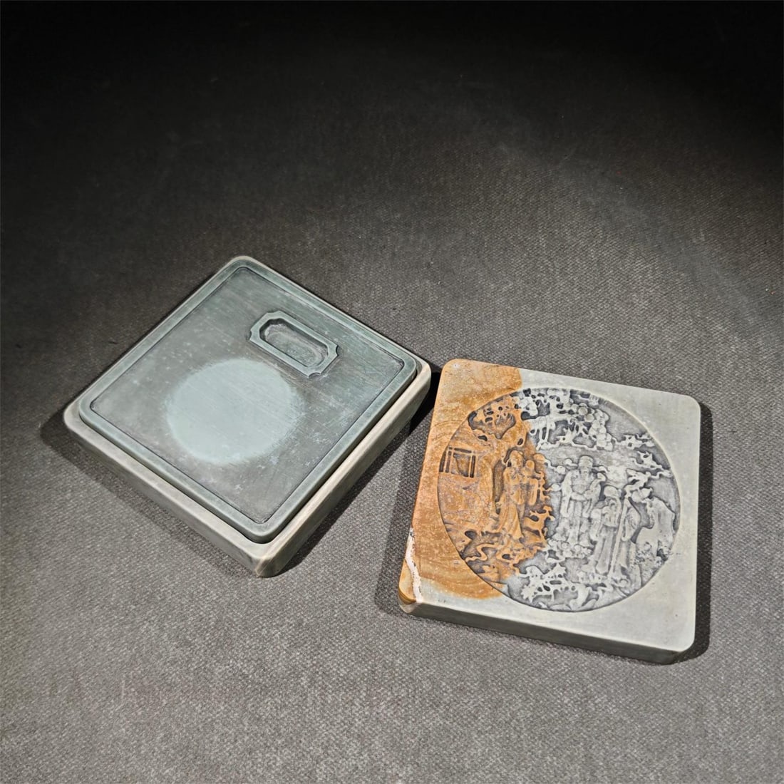 A piece of Tong Yu's Fu Lu Shou pine flower set inkstone: Tong Yu's Fulu Shou pine flower set inkstone Size:L:12cm W:11.3cm T:3.5cm (The Dimensions Of All Batches Are Manually Measured.If You Need More Detailed Information, Please Contact Our Customer Servic