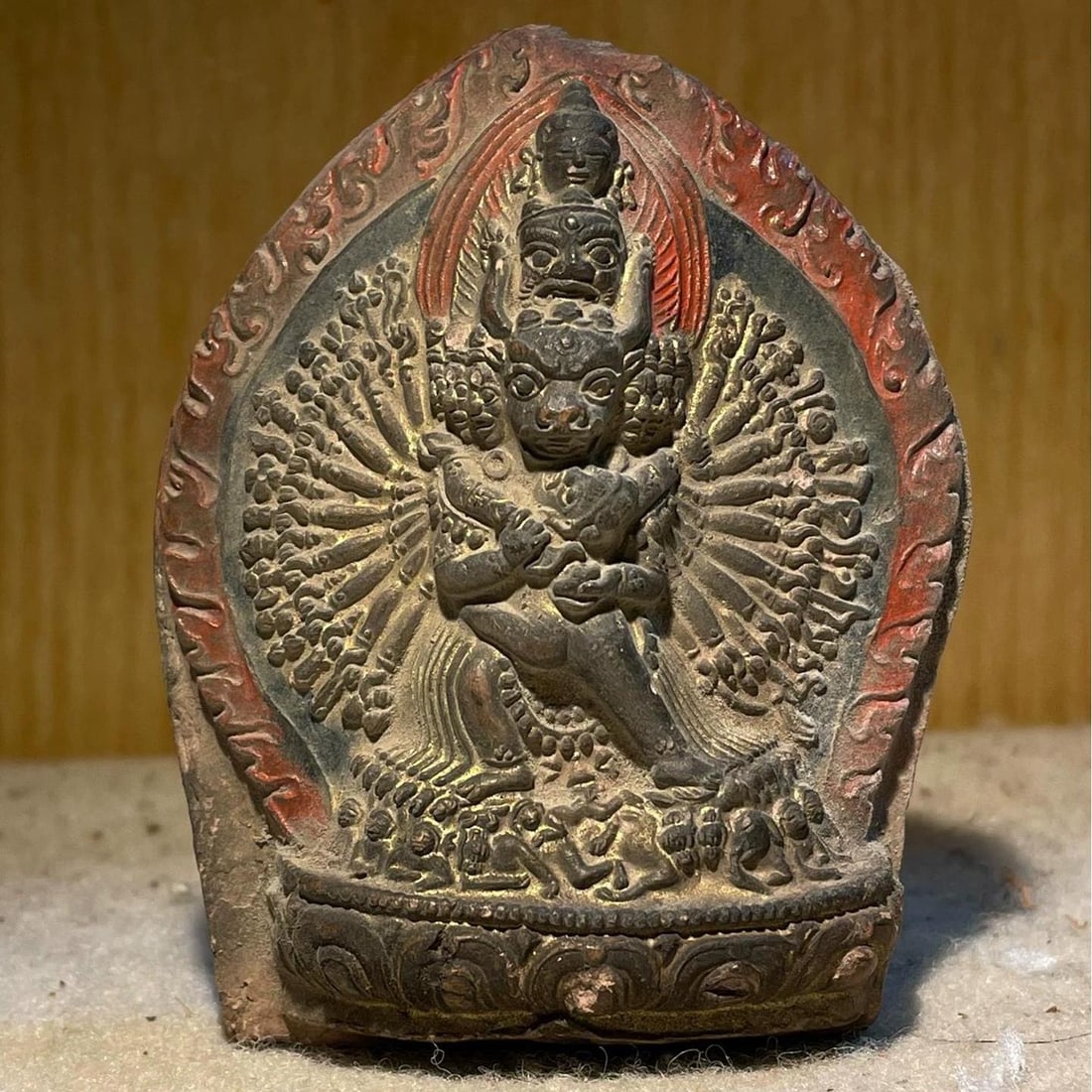 A fine piece of Tashilunpo Temple style Da Wide rub (1 of 5)