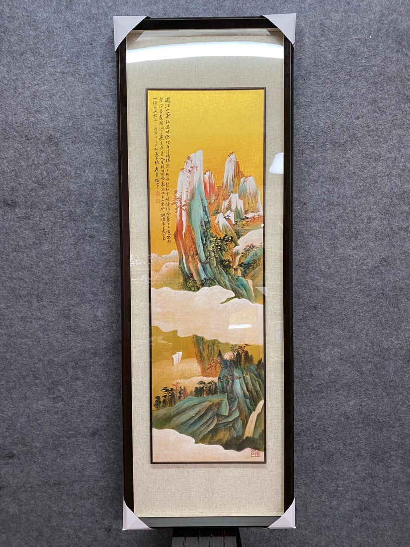 A landscape painting by Zhang Daqian: Zhang Daqian's landscape painting Flower core Size:114×35cm Outer frame Size:153×51cm (The Dimensions Of All Batches Are Manually Measured.If You Need More Detailed Information, Please Contact Our C
