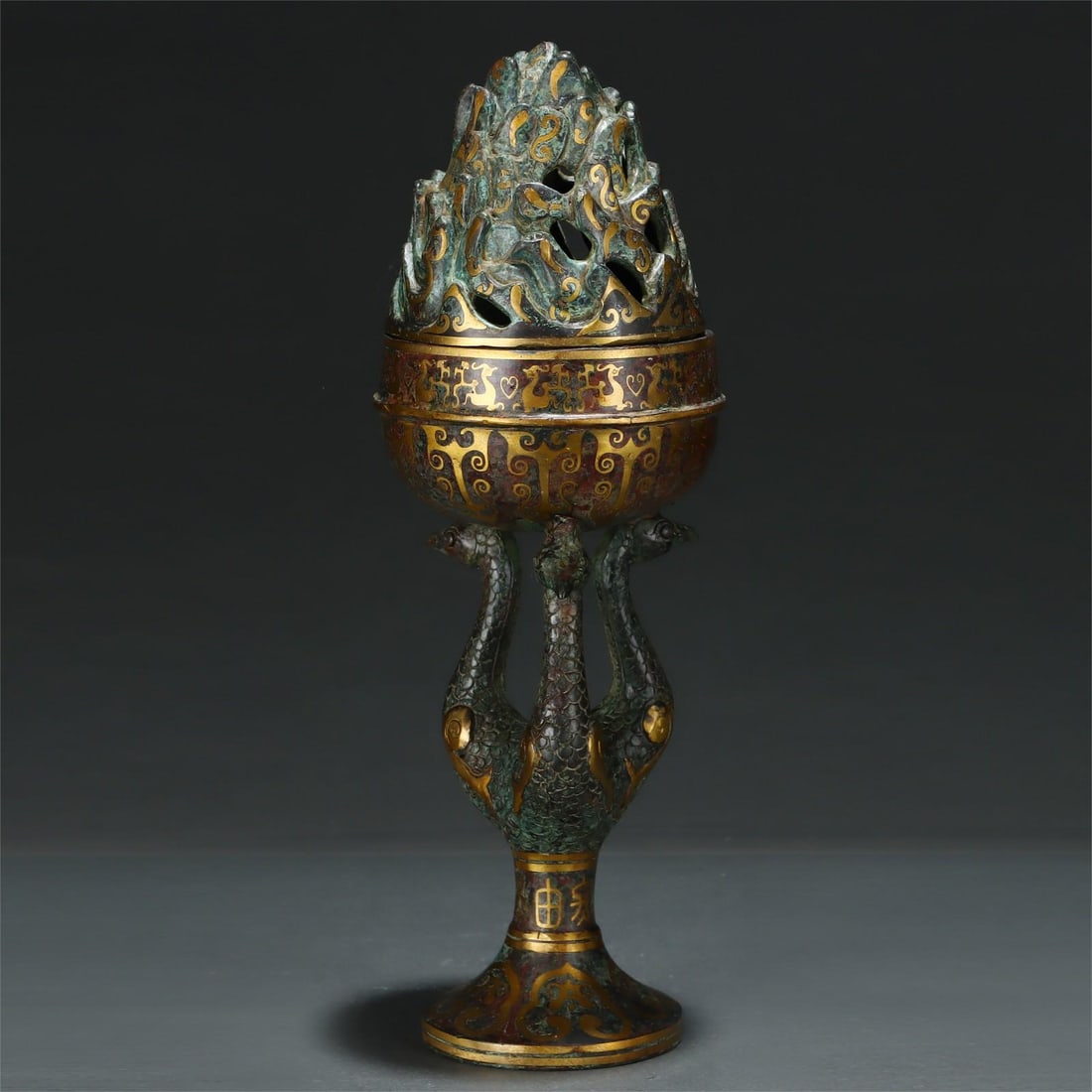 A beautiful wrong gold bronze Xiao Lang Shining silk calligraphy and painting: Exquisite wrong gold bronze Xiao Lang Shining silk calligraphy and painting Flower core Size:63x30cm Size:H:31cm Belly diameter:11cm (The Dimensions Of All Batches Are Manually Measured.If You Need Mo