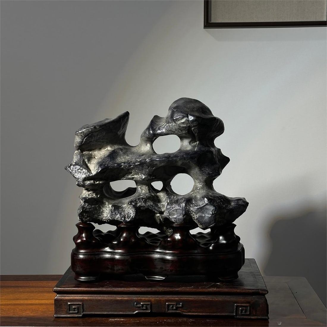 A piece of exquisite Taihu stone: Exquisite Taihu Lake stone Size:L:44cm H:43cm T:20cm (The Dimensions Of All Batches Are Manually Measured.If You Need More Detailed Information, Please Contact Our Customer Service Before Bidding.)