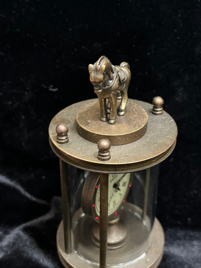 A beautiful cloisonn é table clock - 3