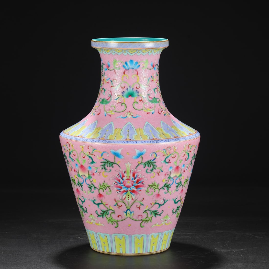 A pastel rouge powder ground entwined floral pattern large pankou bottle made in the Qianlong period (1 of 9)