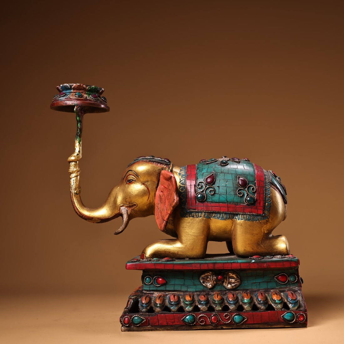 A beautiful gem-inlaid gilded elephant oil lamp (1 of 9)