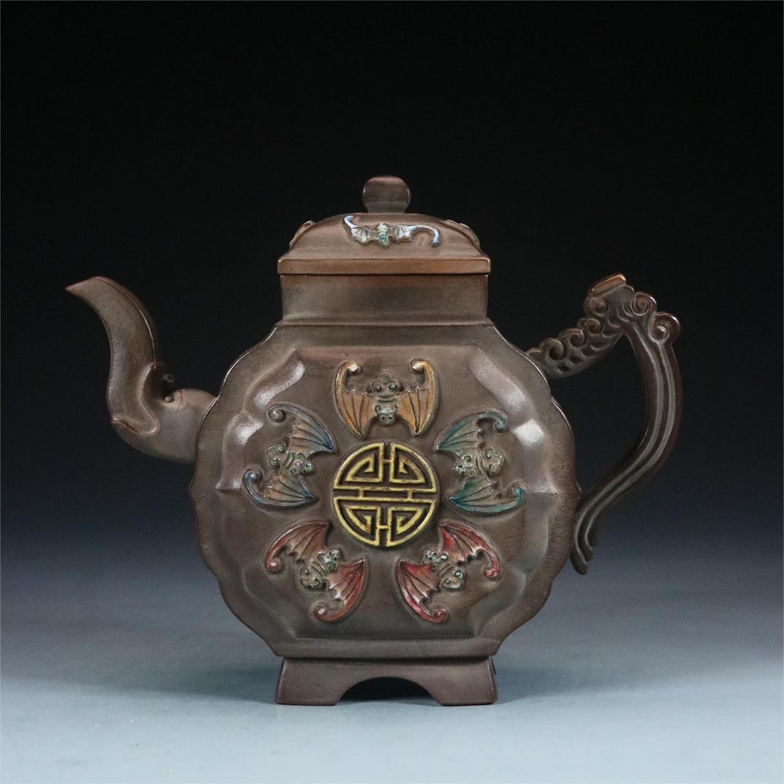 A beautiful pointillism Wufu Linmen diamond square pot (1 of 9)