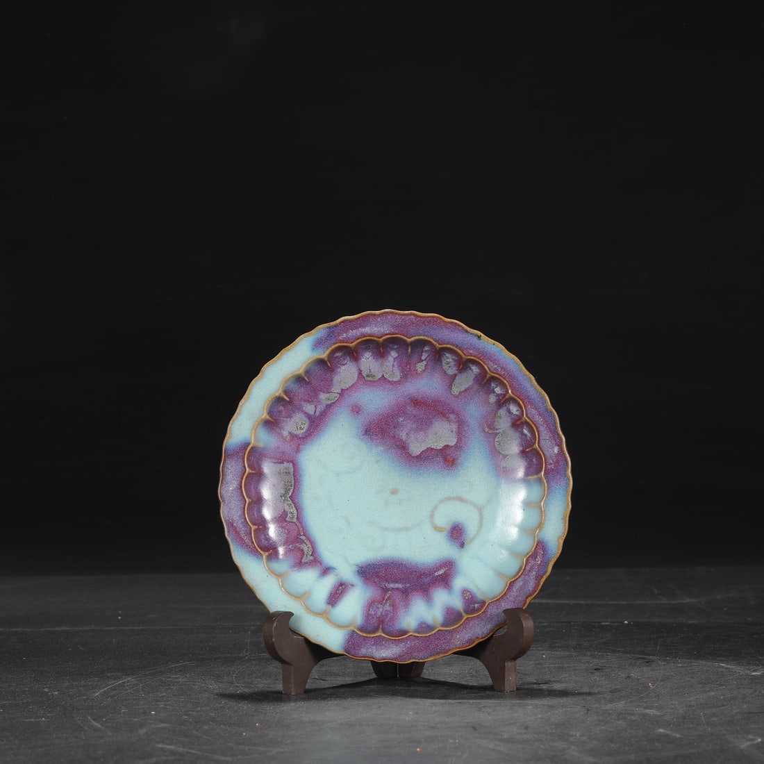 A purple and red spotted court large plate wash of the Song Dynasty Jun kiln (1 of 7)