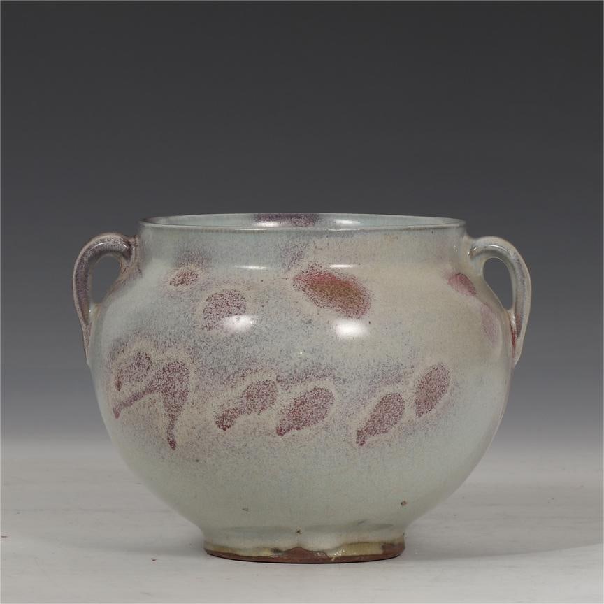 A purple-red double-series jar of the Song Dynasty Jun kiln (1 of 9)