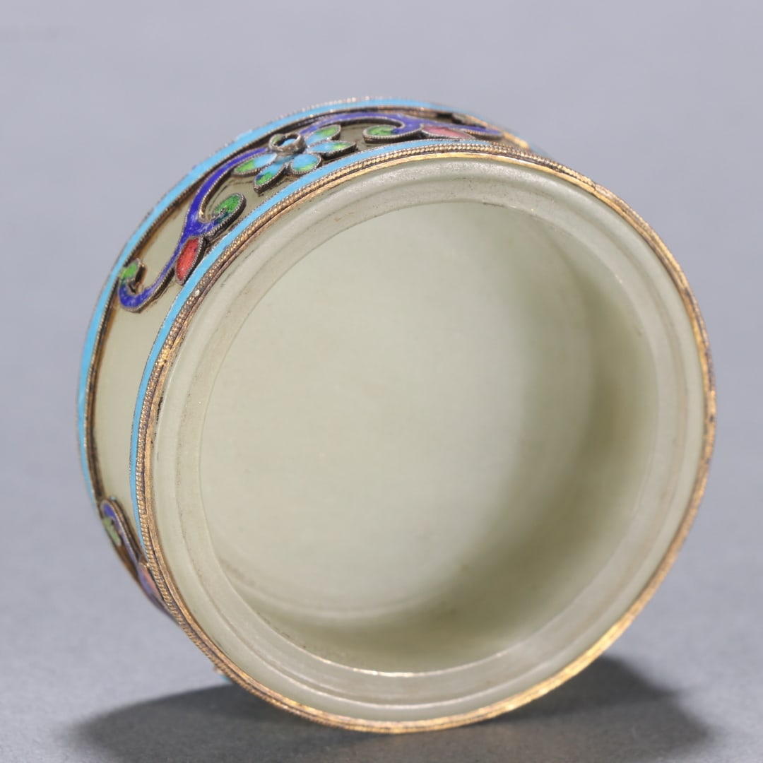 A Qing Dynasty Hetian jade-inlaid copper gilt baked blue pattern printing clay box - 8