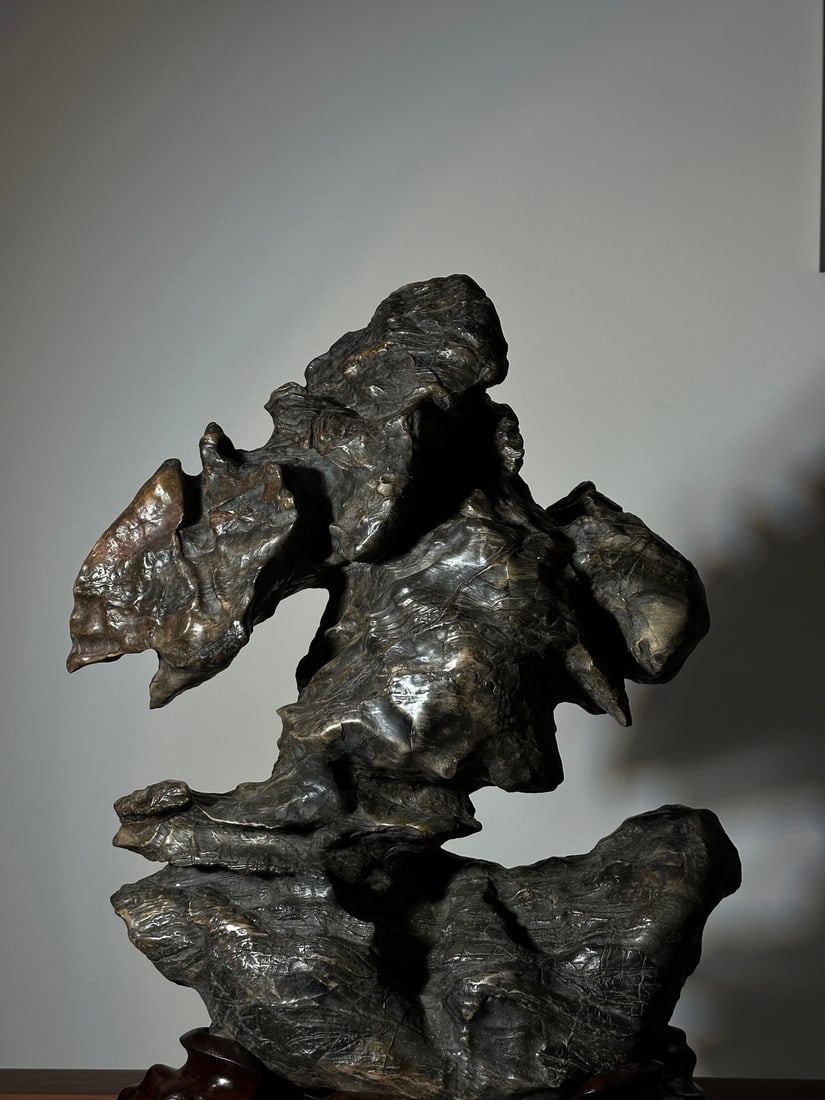 A fine Lingbi stone - 3