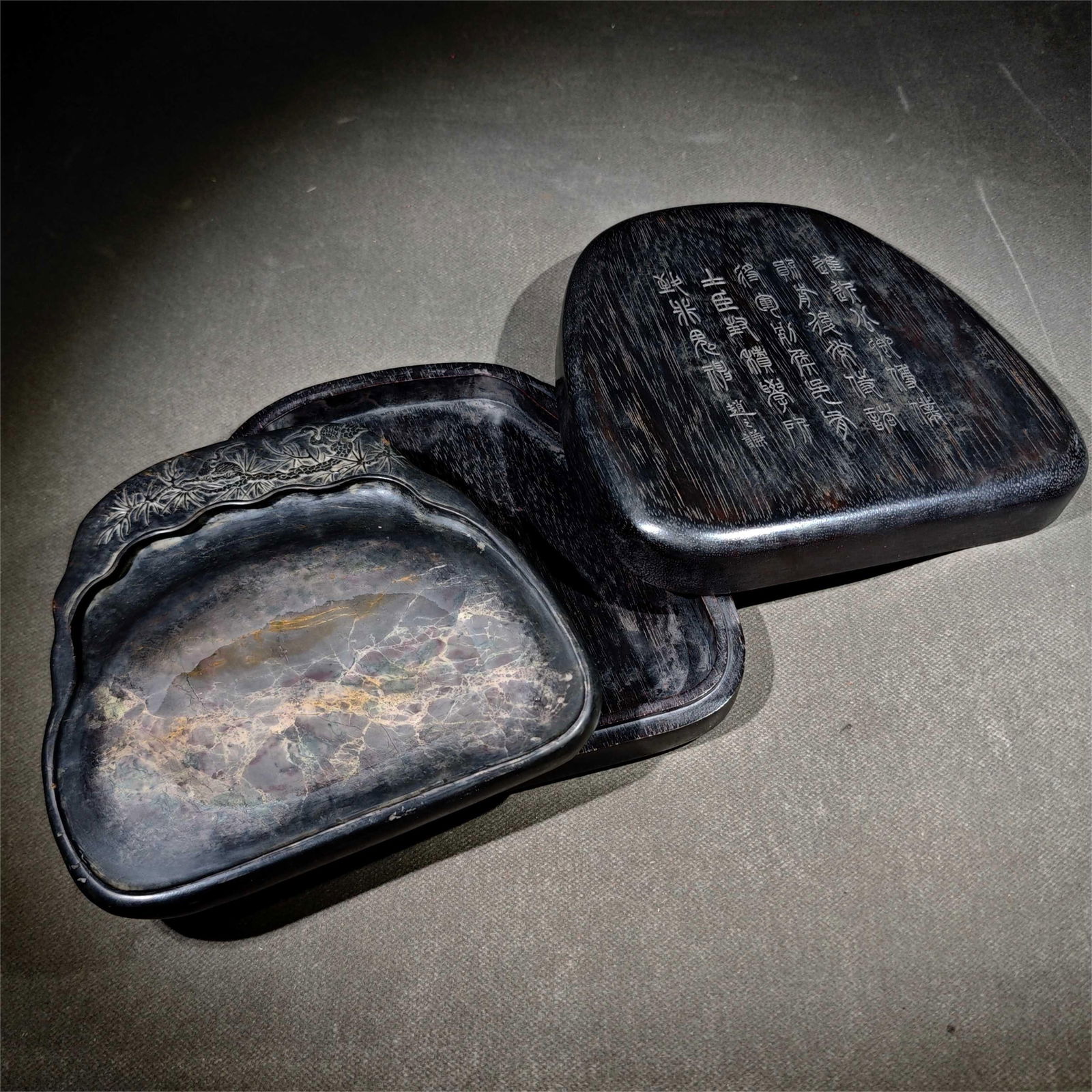 An old pit inkstone of Zhao Zhiqian and Pan Zuyin (1 of 9)