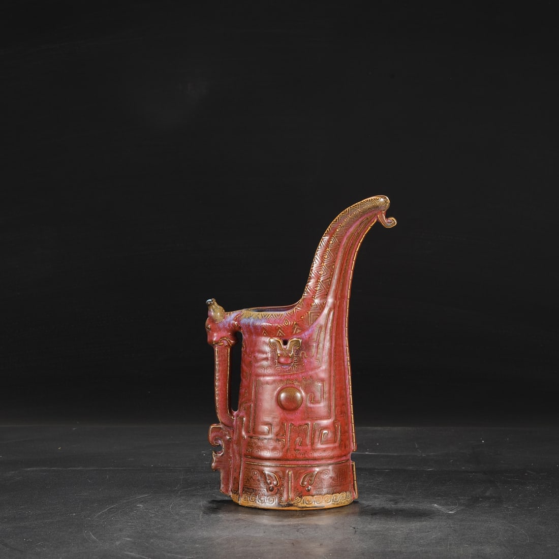 A grape red glaze court sacrificial ritual vessel wine vessel from the Song Dynasty Jun kiln: The grape red glaze court sacrificial ritual vessel wine vessel of the Song Dynasty Jun kiln Size:H:31cm Calibre:9cm Belly diameter:14cm (The Dimensions Of All Batches Are Manually Measured.If You Nee