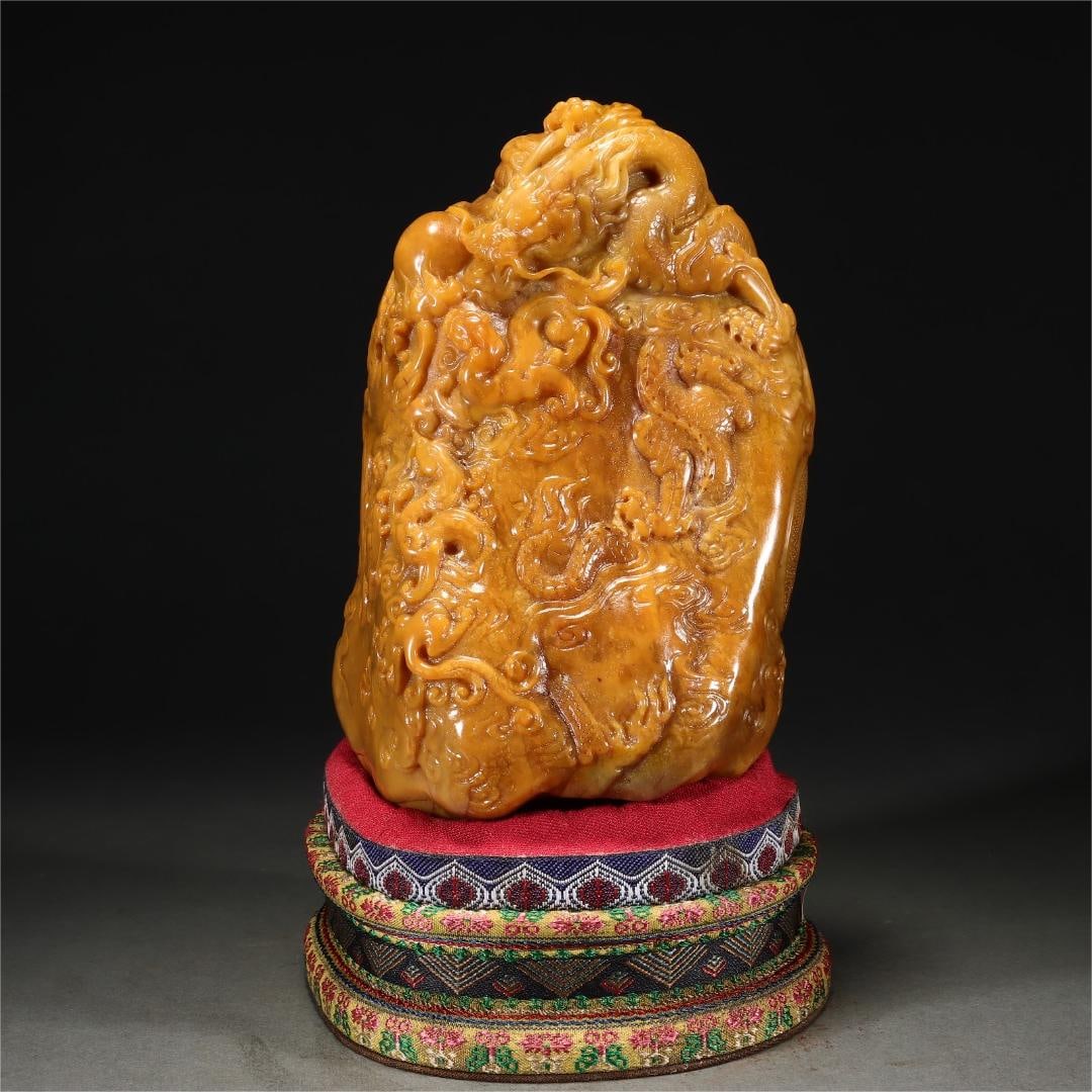 A beautiful Shoushan stone ornament (1 of 9)