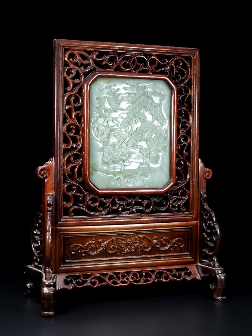 A beautiful Hetian mountain material insert - 7