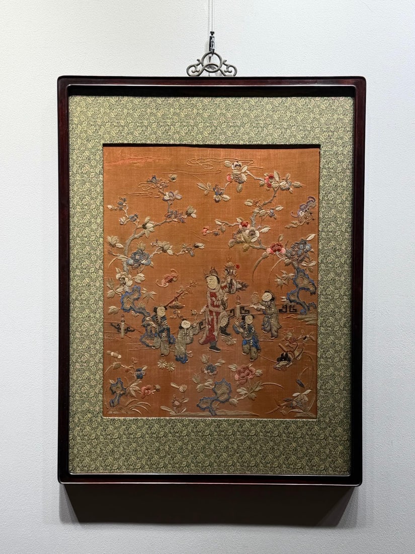 A piece of Su embroidery of the Qing Dynasty was enrolled (1 of 6)