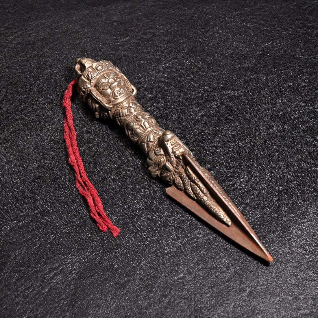 A beautiful Nepalese handmade pure copper three-sided pupa vajra stake (1 of 8)