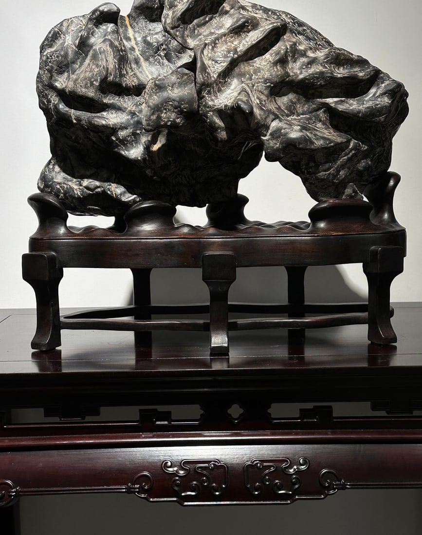 A fine Lingbi stone - 3